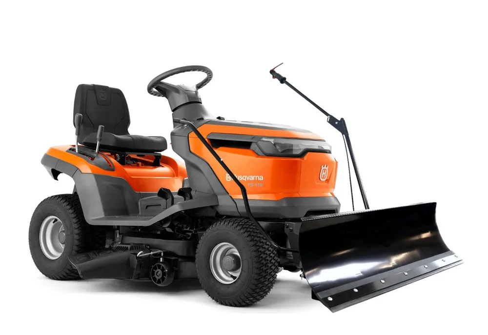 Husqvarna TS 112 Rasentraktor inkl. Winterpaket 110 Bestseller